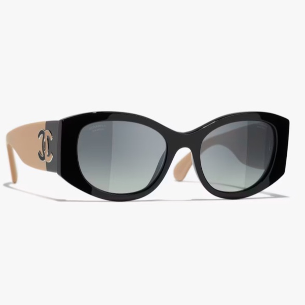 CHANEL ✨Authentic Oval Color Block Sunnies✨2024 Black/Beige